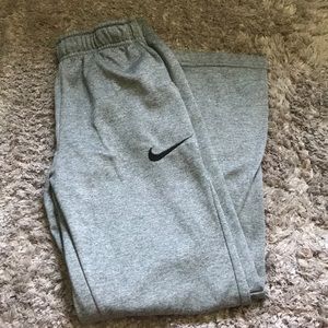Nike dri fit sweatpants